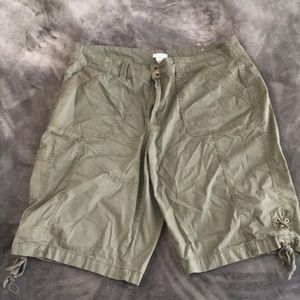 Women’s Cargo Shorts